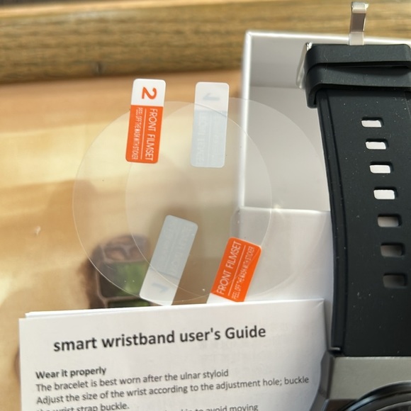 Nreclak watch new in box - Picture 9 of 9